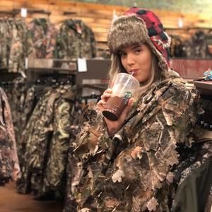 Meet your Posher, Kiley